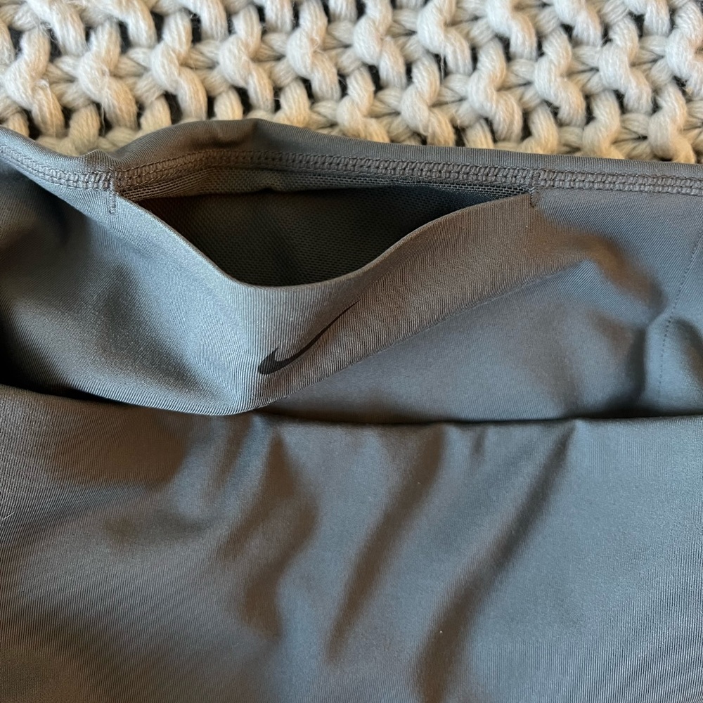 NWT Nike One Lux Dri-Fit Full Length 11" Mid-Rise Leggings - Picture 10 of 15
